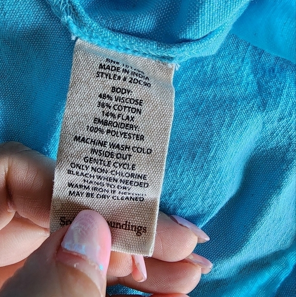 Soft Surroundings Embroidered Blue Tunic Women's Size L. - Picture 4 of 7